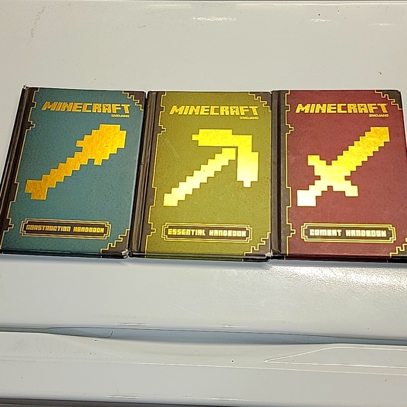 Minecraft books - Picture 1 of 1
